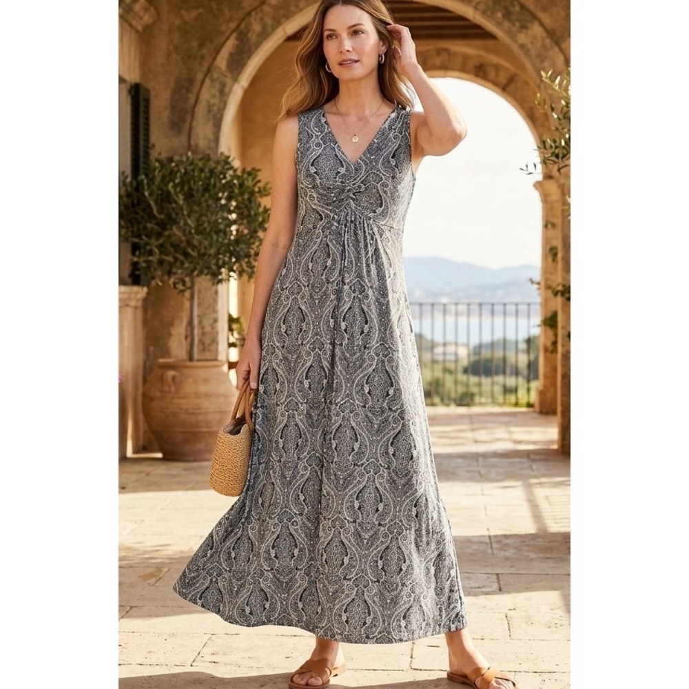 Talbots L Black White Paisley Maxi Dress V-Neck Ruched Empire Waist Sleeveless